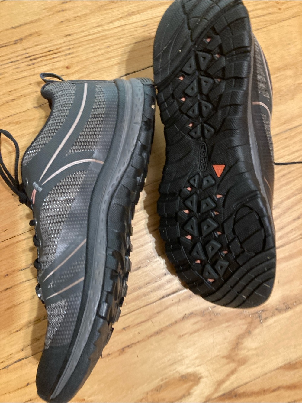 Mens keen dry waterproof shoes - Picture 2 of 7